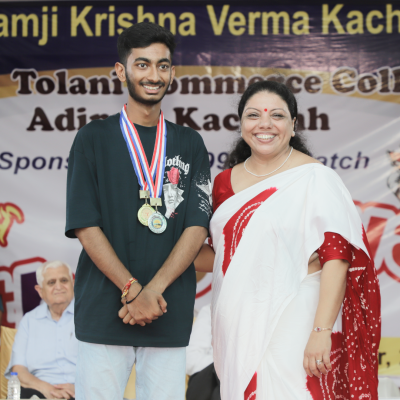 SPORTS WEEK